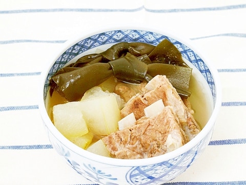 沖縄料理の定番 ソーキ汁